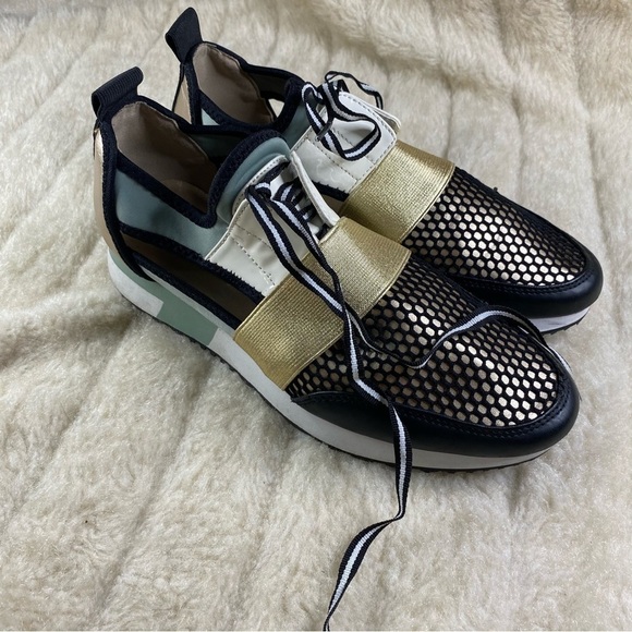 𝅺steve Maddan Cut Out Sneakers - Picture 3 of 10